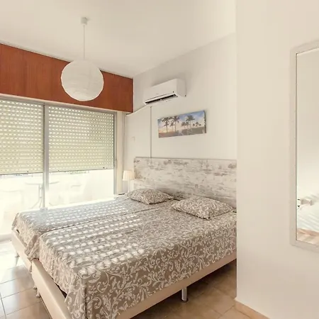 아파트 Furnished Seafront