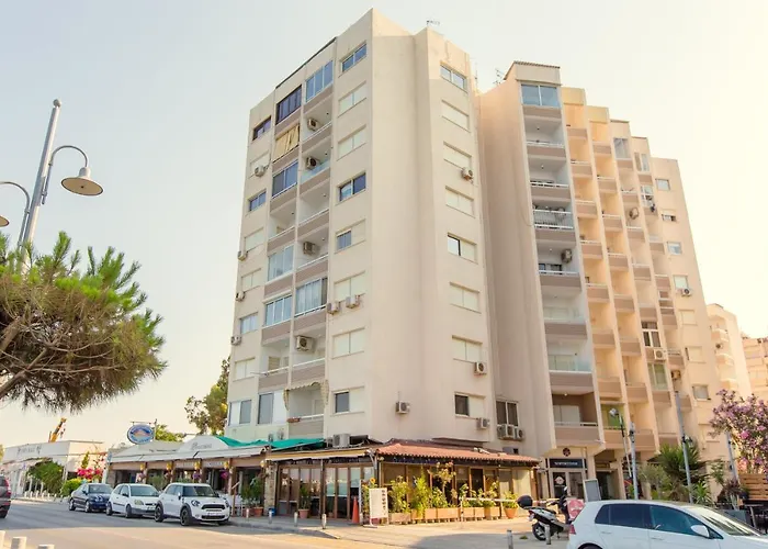 アパート Furnished Seafront